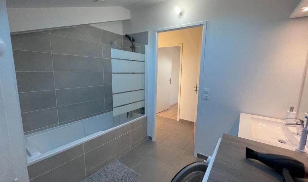 Modern Apartment Close To Paris Chatillon  Bagian luar foto